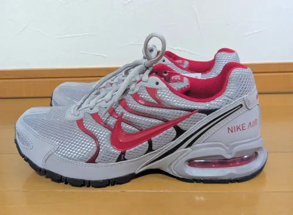 Sepatu Running Nike Airmax Torch 4