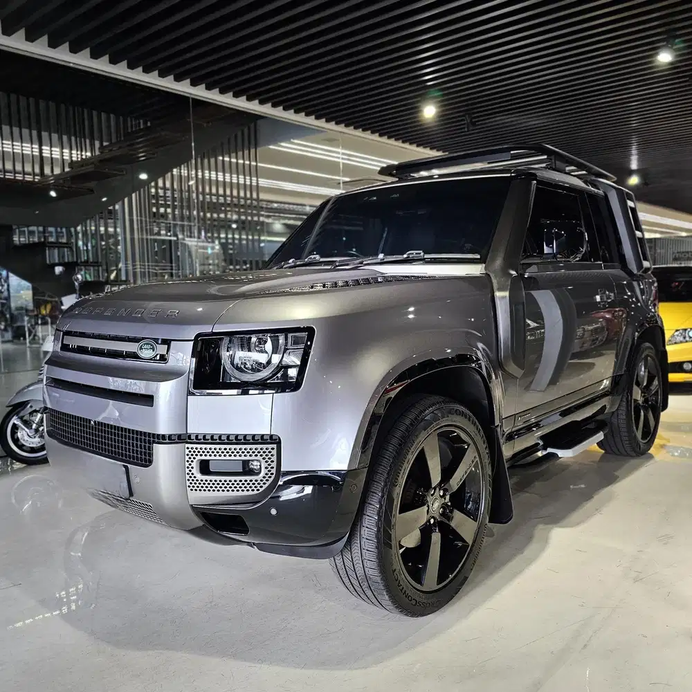 Land Rover Defender 2.0 90 X-Dynamic SE P300 SUV Nik 2021