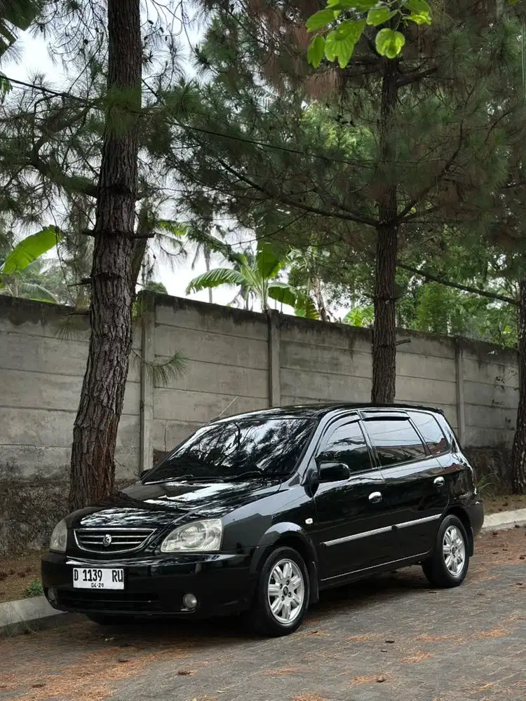 KIA Carens 2 Tahun 2003 Manual Istimewa!