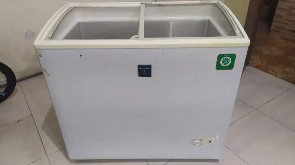 FREEZER BOX SHARP 200 LITER