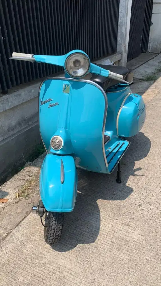 Vespa Super 67'