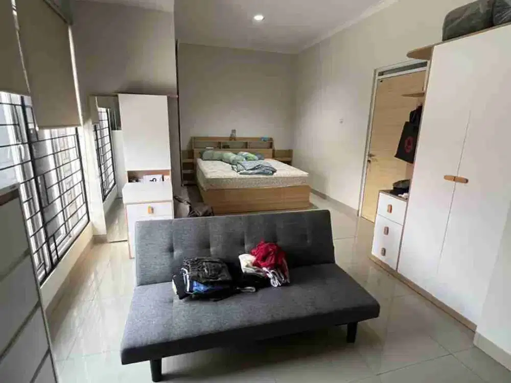 Jual Rumah Cantik Full Furnished