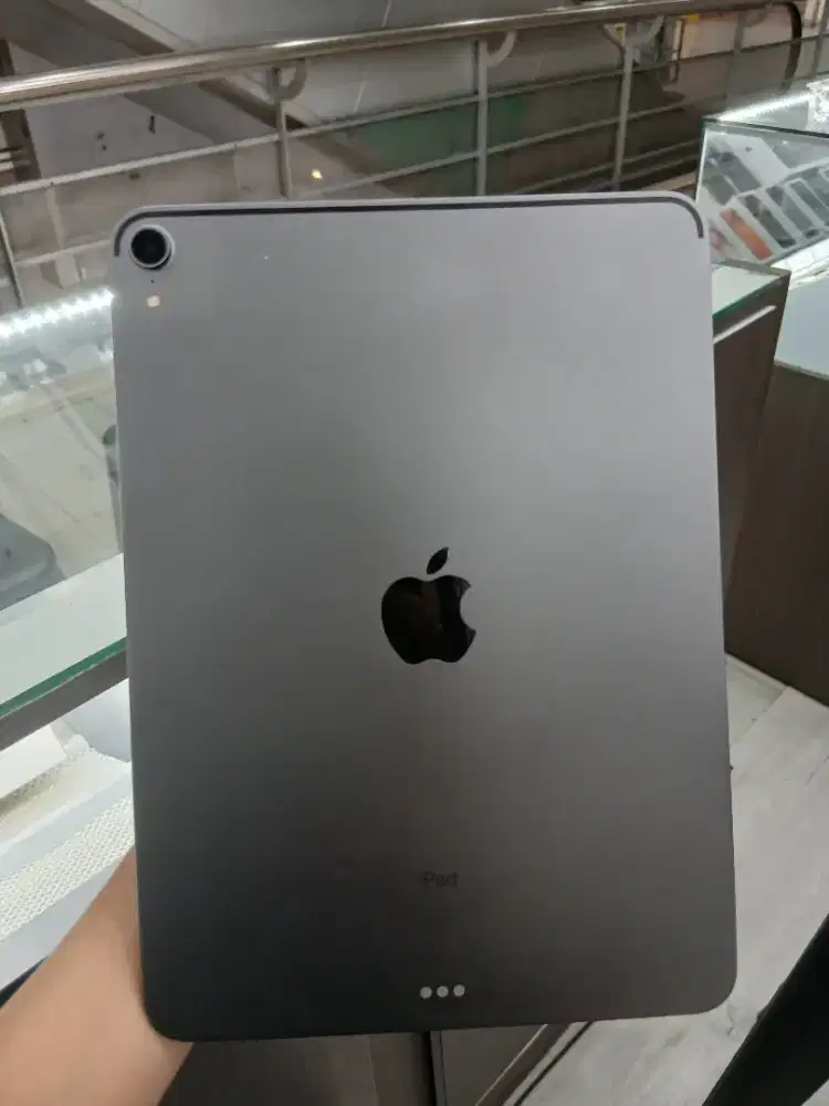 Ipad pro 2018 64gb garansi resmi ibox cicilan bisa ktp only