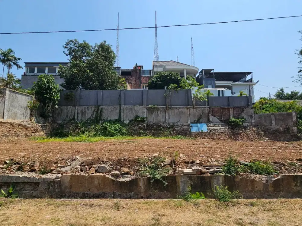 Dijual Tanah Hook di Bukitsari dekat jalan Bukit Raya Ngesrep