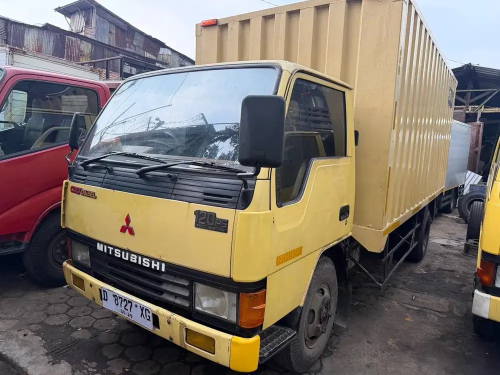 COLT DIESEL PS 120 RAGASA BOX DOBEL TH 2005