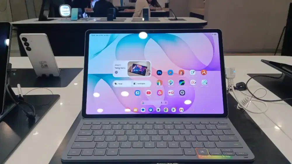 GALAXY SAMSUNG TAB S12 +