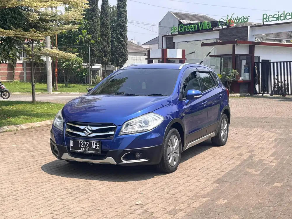 SUZUKI SX4 SCROSS MATIC 2016 Dp 5 juta