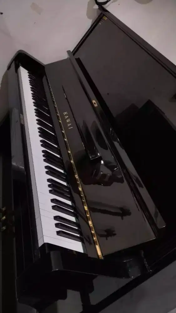 Piano Akustik KAWAI Bl-61