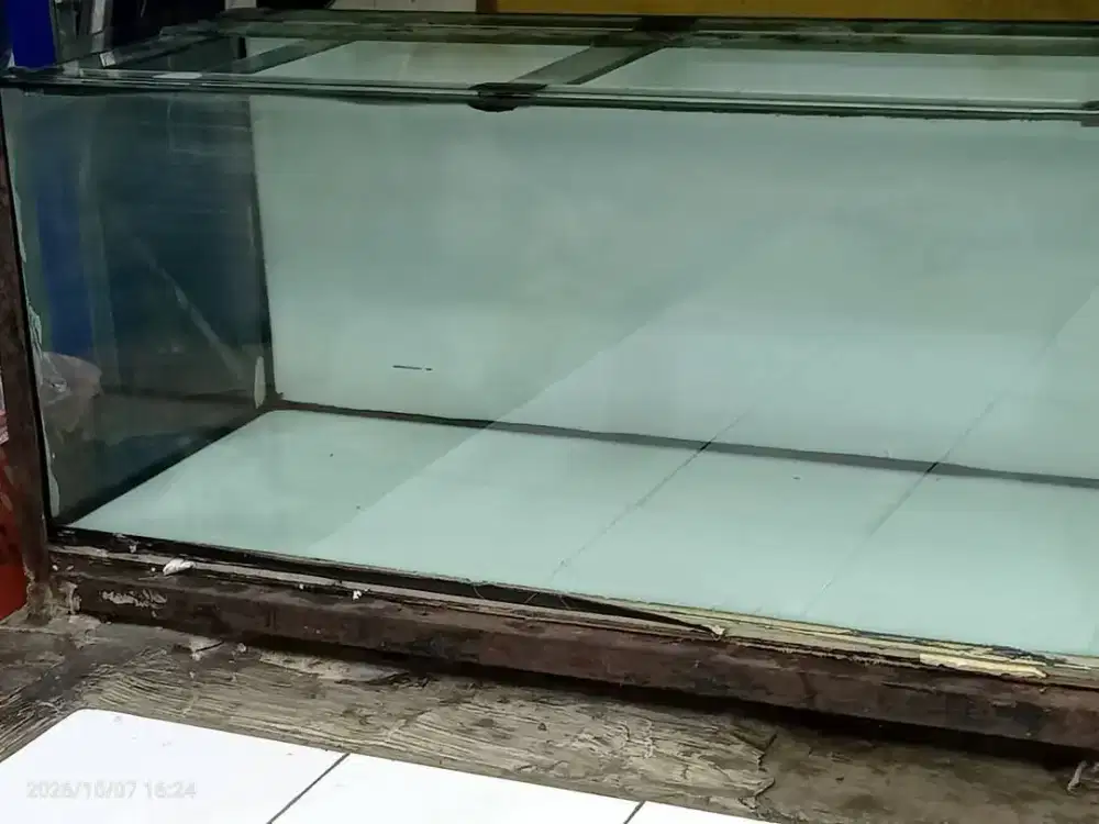 Aquarium ukuran 120x50x50