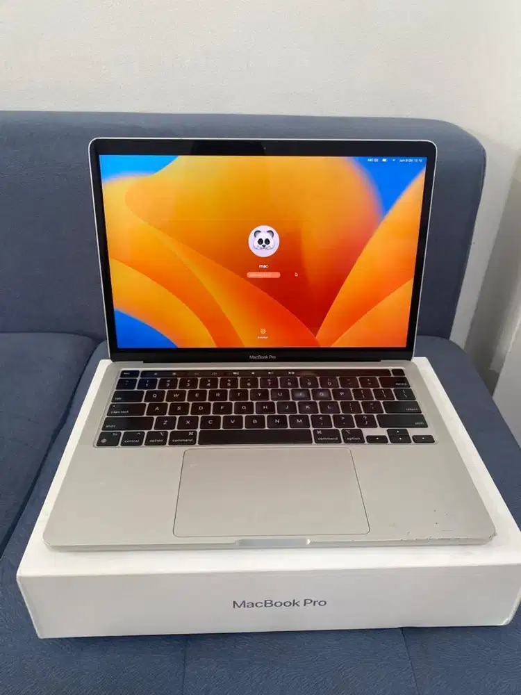 MACBOOK PRO M2 2022 8/256 13INCH MINUS TRACKPAD KERAS