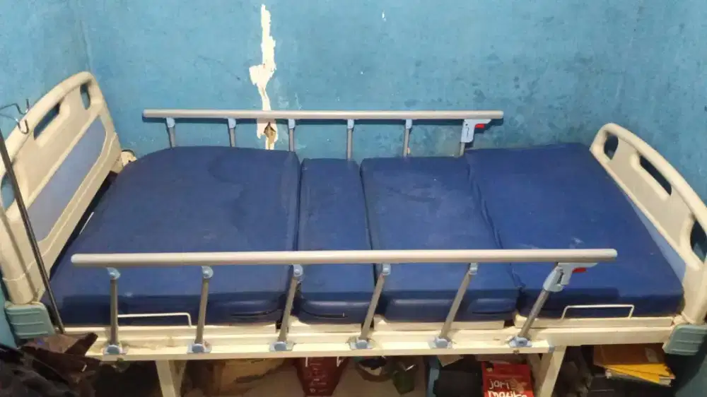 Bed crank pasien 2 engkol