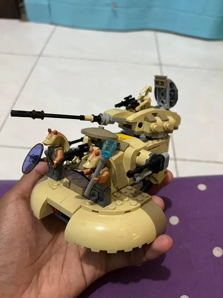 LEGO Star Wars: AAT (Armored Assault Tank)