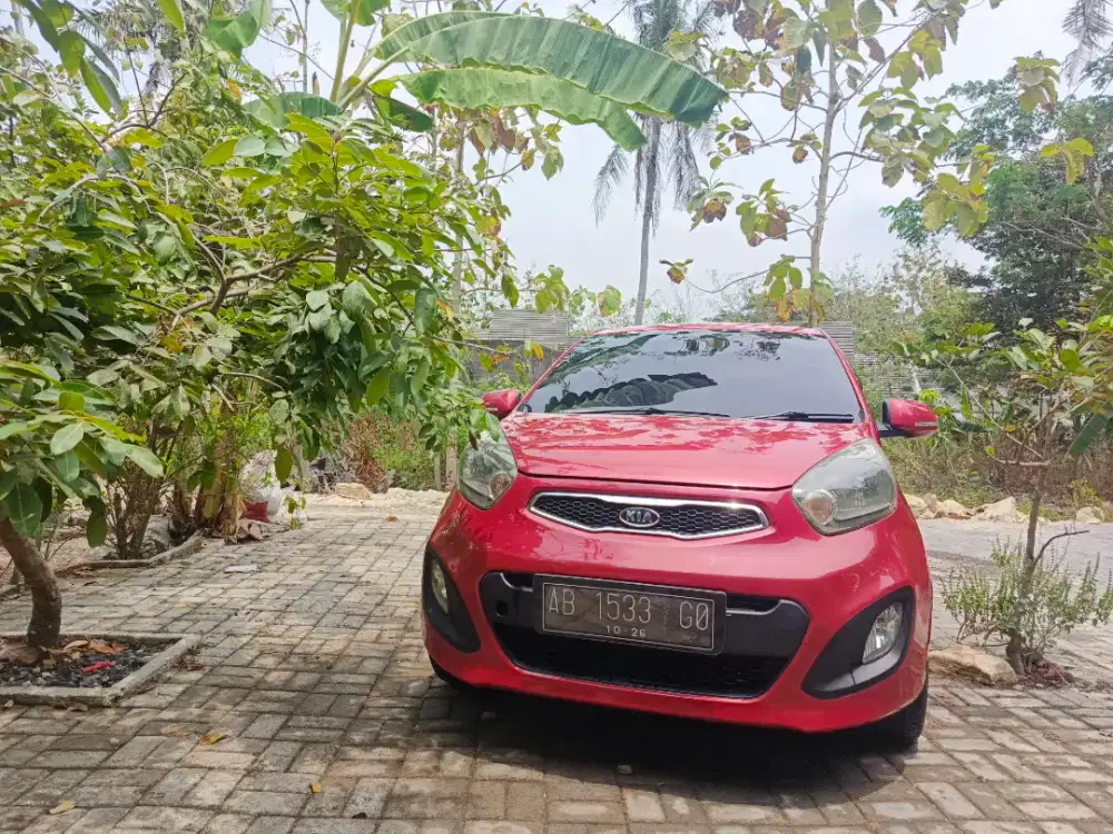 Yang mau meneruskan merawat mobil kesayangan