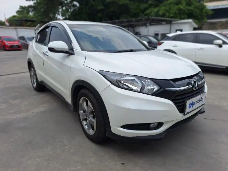 DP MURAH Honda HR-V 1.5 E Bensin-AT 2017 Putih CNRBB