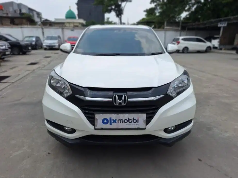 DP MURAH Honda HR-V 1.5 E Bensin-AT 2017 Putih CNRBB