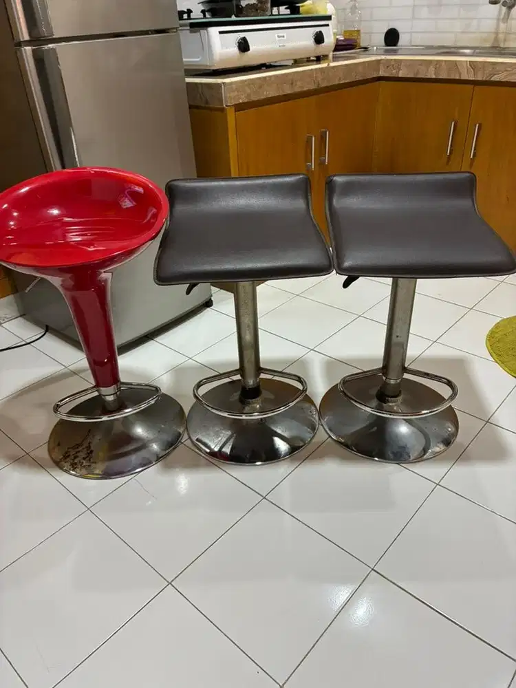 Kursi kafe bekas 500 rb 3 kursi