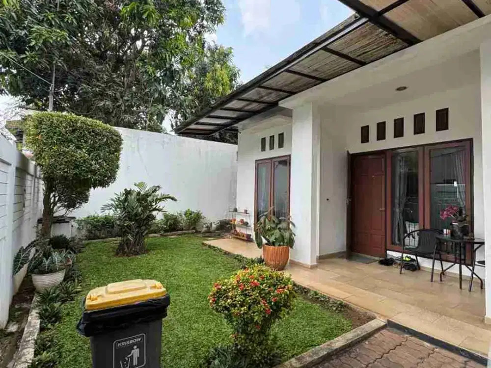 ​Rumah Asri LT 245 m² / LB 180 m² Delman Tanah Kusir, Hadap Utara - Rp 4,8 M Nego