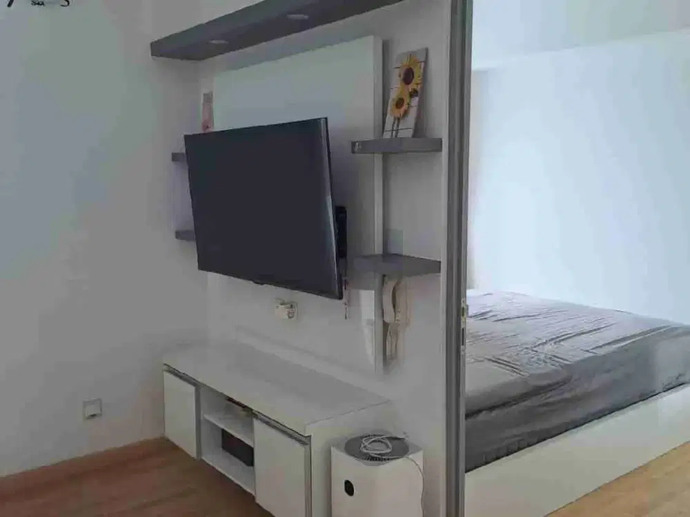 apartemen 2 BR furnish view pondok hijau golf di Mtown Residen sumarecon serpong gading serpong