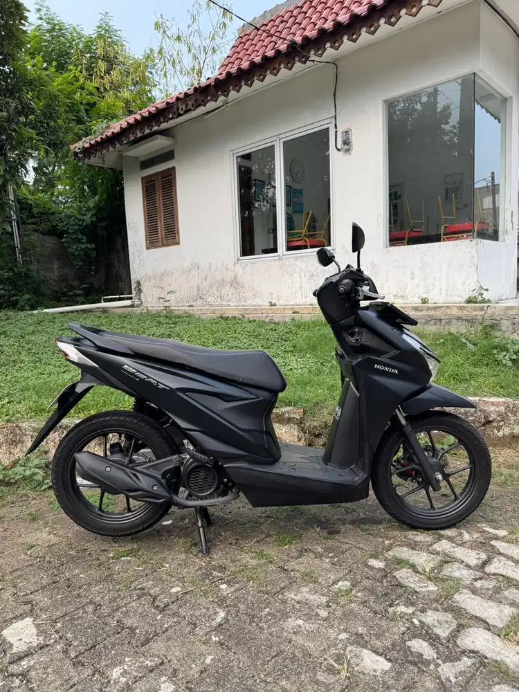 Honda Beat Deluxe 2025 low km like new