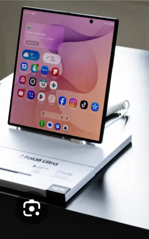Samsung galaxy Z fold 8 ultra