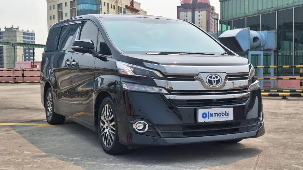 Pajak Panjang - Toyota Vellfire 2.5 G Bensin-AT 2015