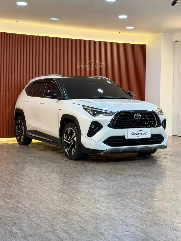 Toyota Yaris Cross GR Hybrid TSS 2024 Odo 40 Ribu Record Bergaransi