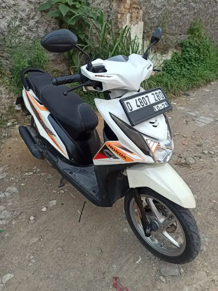 Honda beat 2014 samsat bandung barat ss kumplit siap pakai