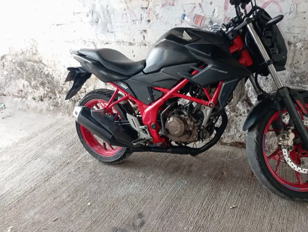 Cb150r 2017 lengkap hidup
