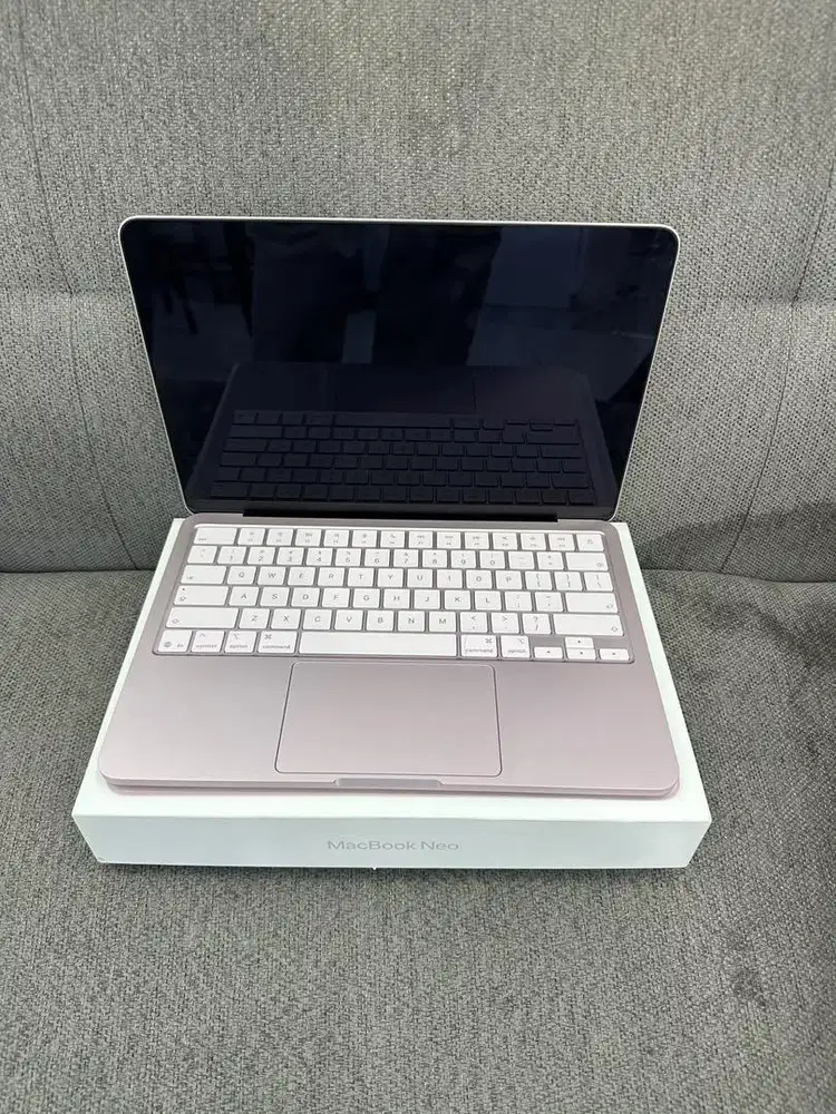 Macbook neo 8/256 murah mulus