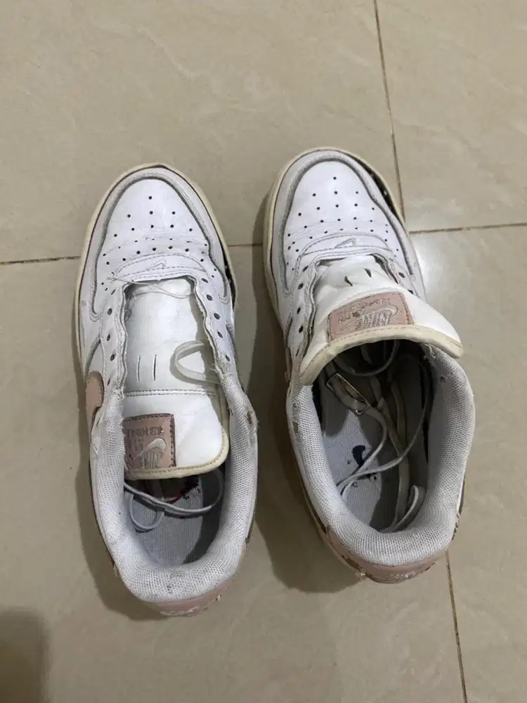 Sepatu Nike Wanita
