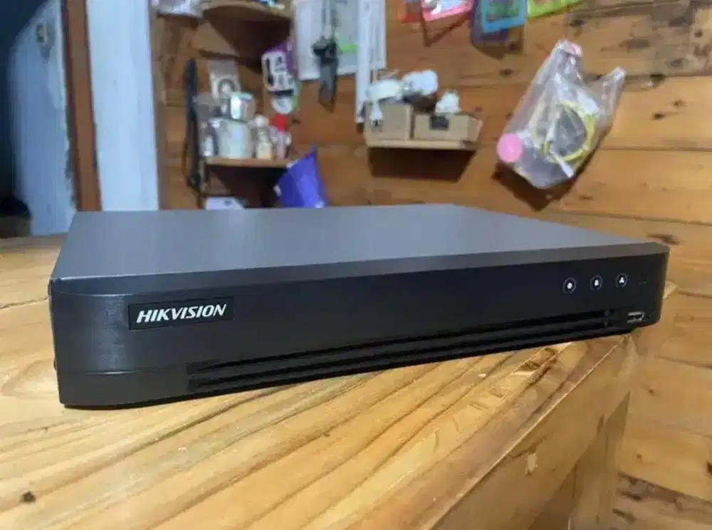 DVR CCTV Hikvision iDS-7204HQHI-M1/XT Acusense 4