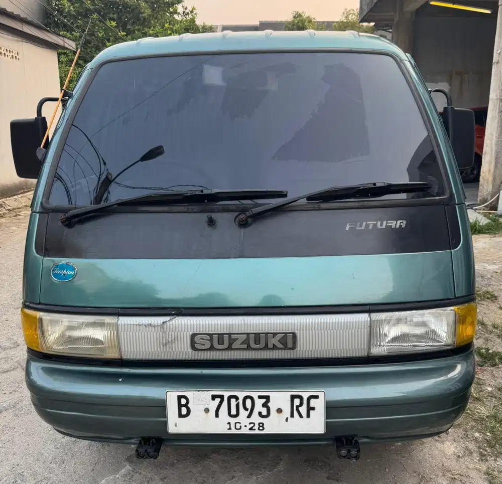 Suzuki Carry Futura 1993 - Terawat, Ban & Aki Baru!