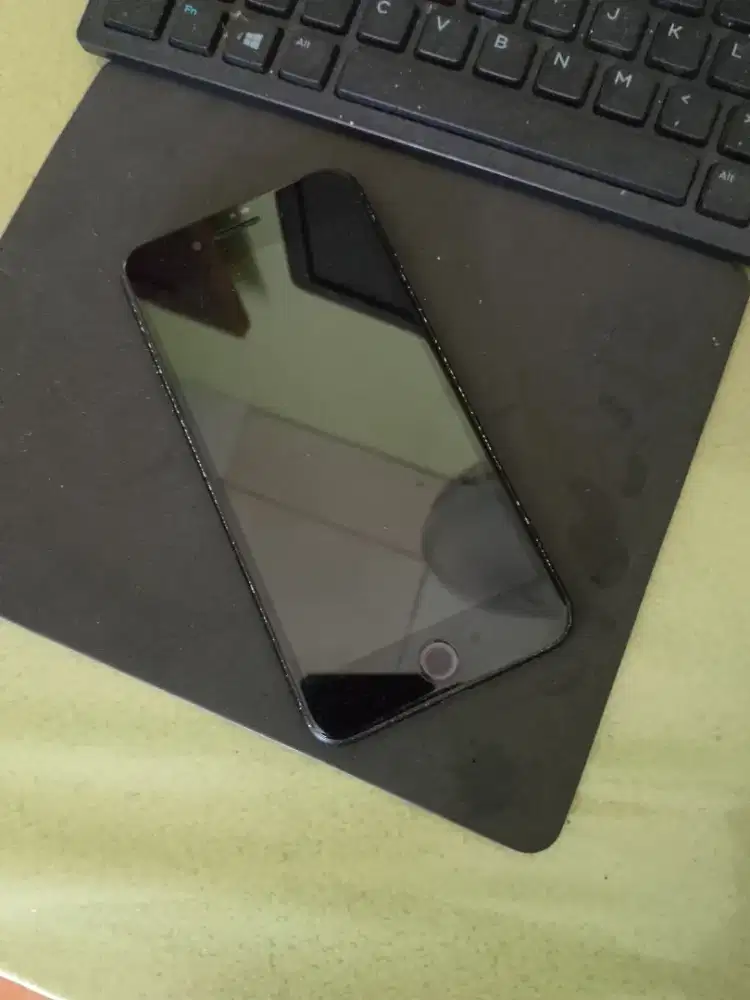 Iphone 7plus black 128 Ibox