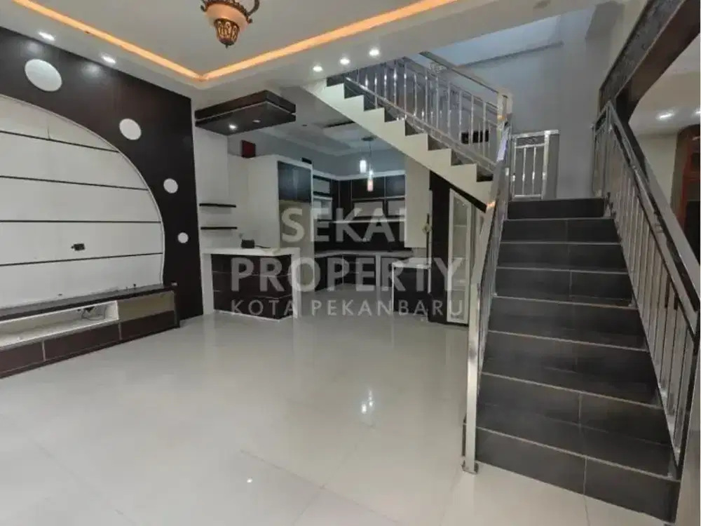 Dijual Rumah 2 Lantai Di Jl. Melati
