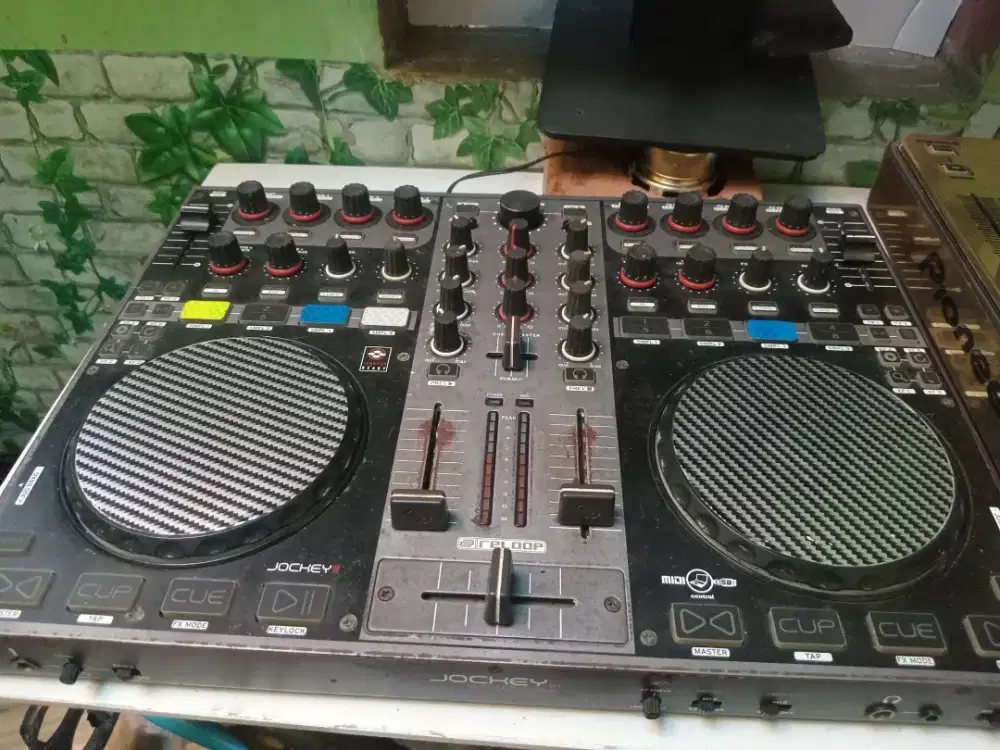 Alat DJ Reloop Djockey 3 master edition