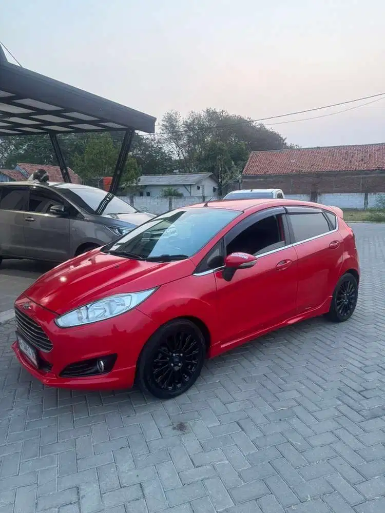 Ford Fiesta 2014 Bensin