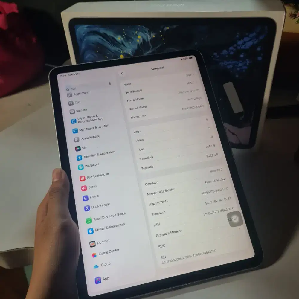 iPad Pro WiFi + Cellular + Keyboard — iBox Resmi