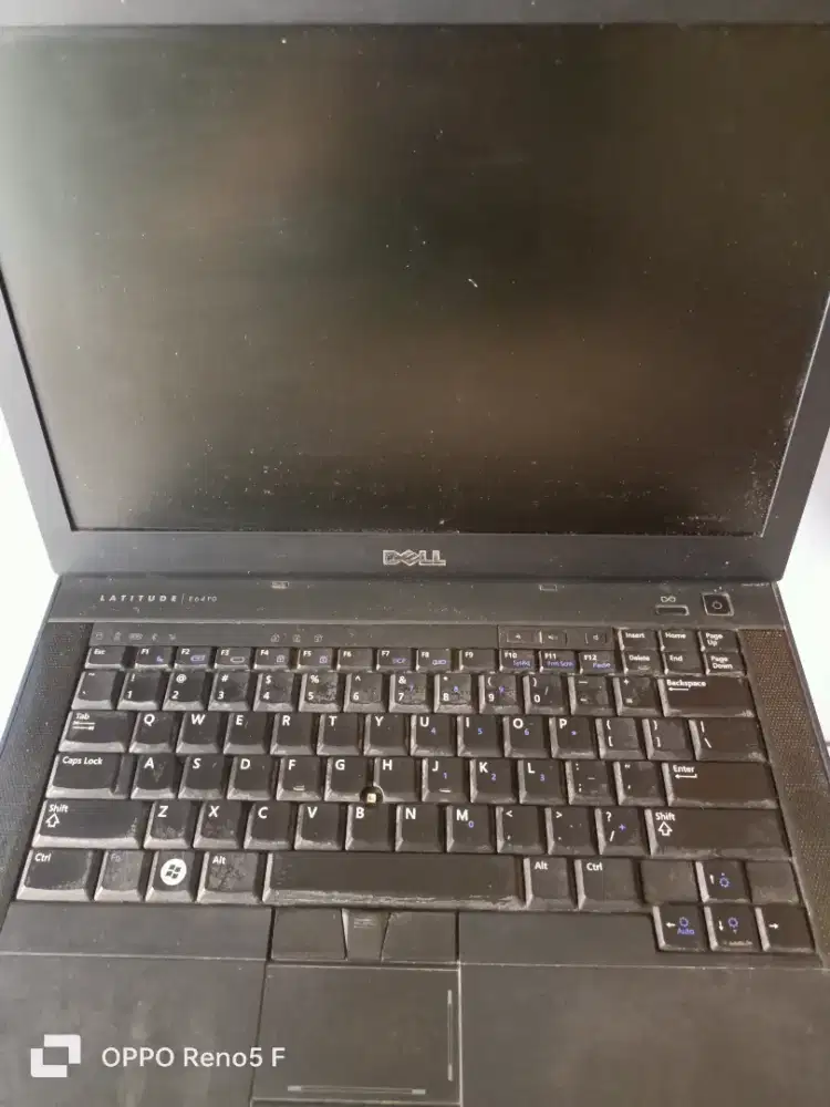 Laptop bekas merk DELL