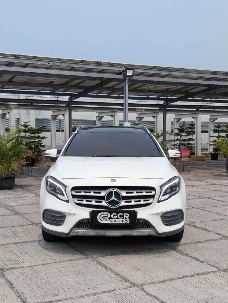 KM 31 RIBU RECORD! MERCEDES BENZ GLA200 AMG NIK 2017/2018