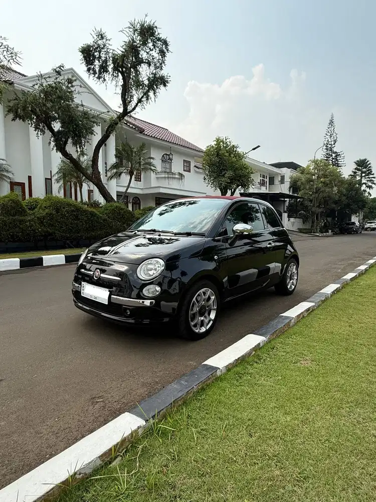 CASH 2015 Fiat 500C Lounge Cabrio