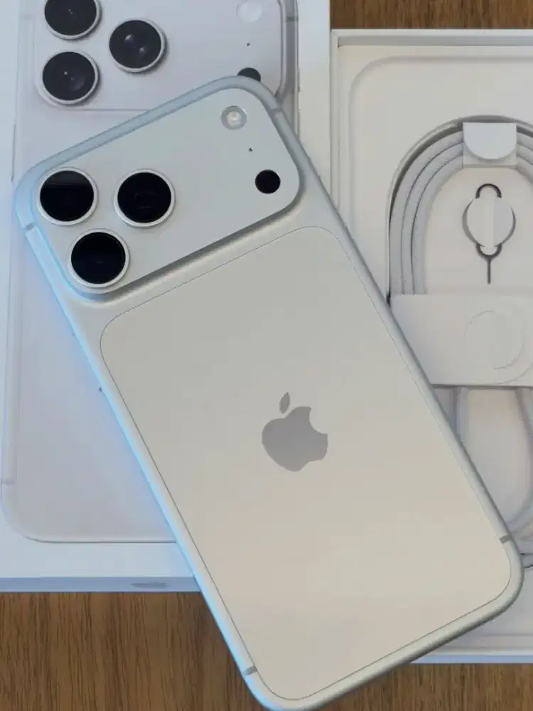 iPhone 18 Pro & Pro Max Silver Open PO | Triple Zero Home Credit