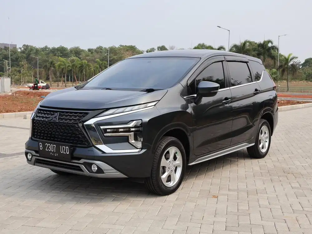 MITSUBISHI XPANDER SPORT MATIC AT 2022 HITAM GANJIL LOW KM