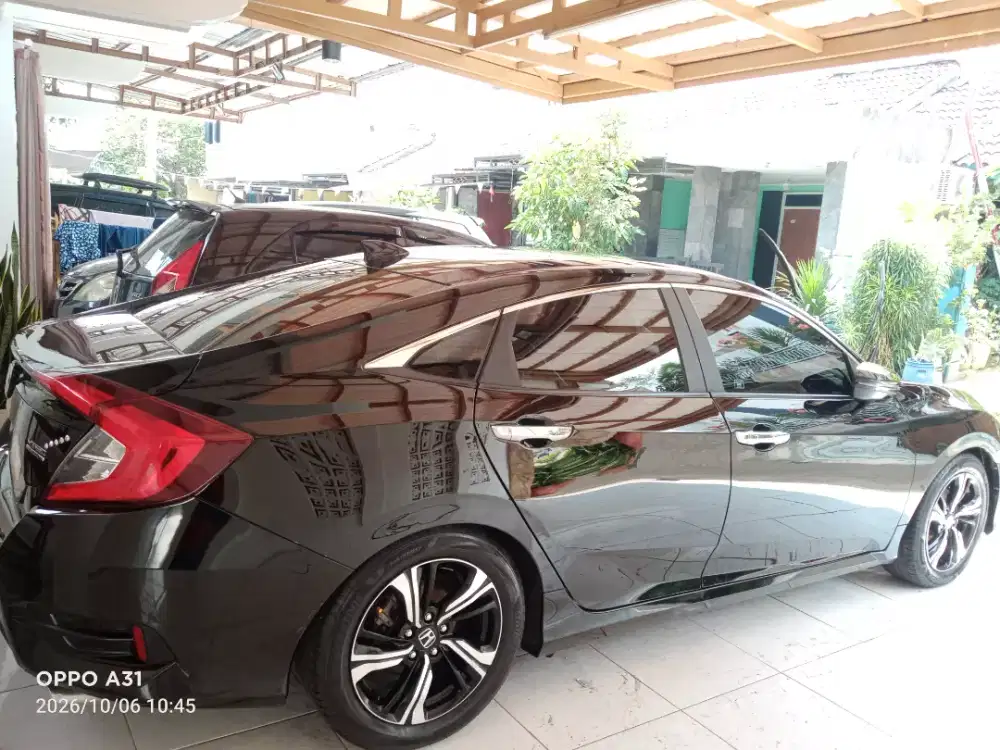 Poles mobil penggilan