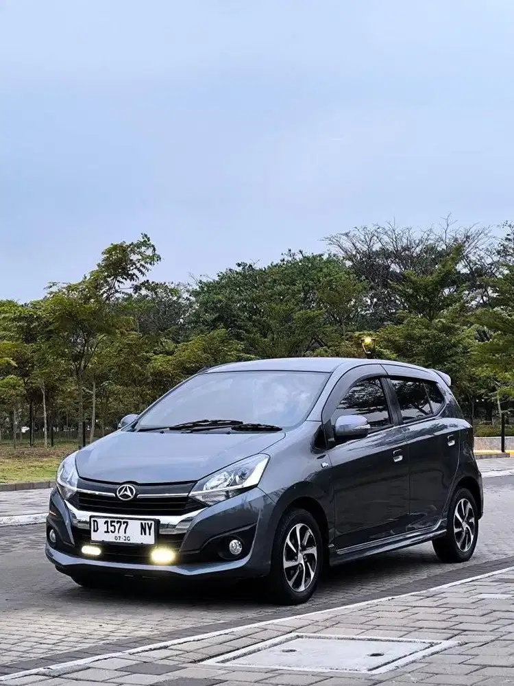 DP 9JT // DAIHATSU AYLA R DELUXE 1.2L AT 2019 ISTIMEWA
