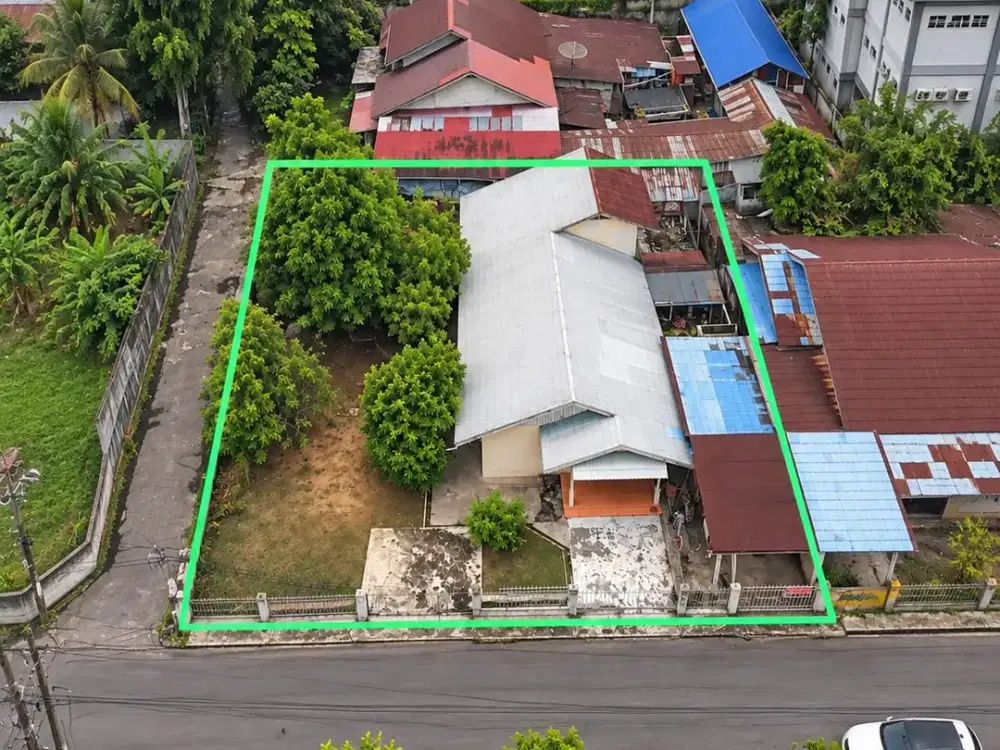 Rumah dan Tanah dengan ukuran yang luas, letak strategis dengan nilai ekonomis yang tinggi