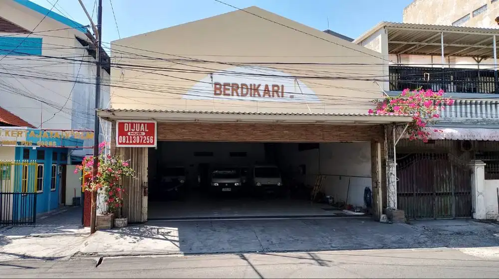 Dijual Bangunan Cocok Untuk Kos2an atau Showroom