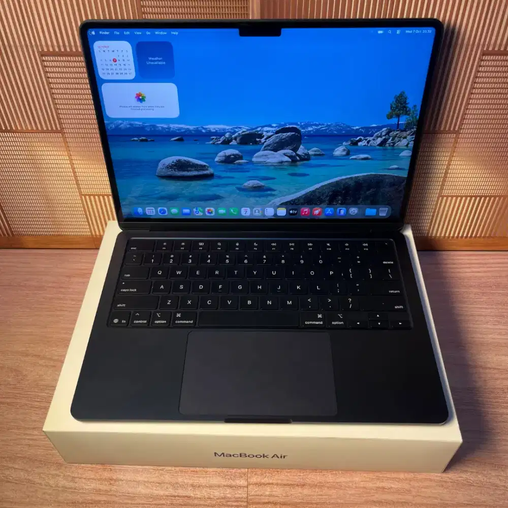 MACBOOK AIR M4 Ram 16gb Ssd 256gb iBox BNOB garansi resmi aktif