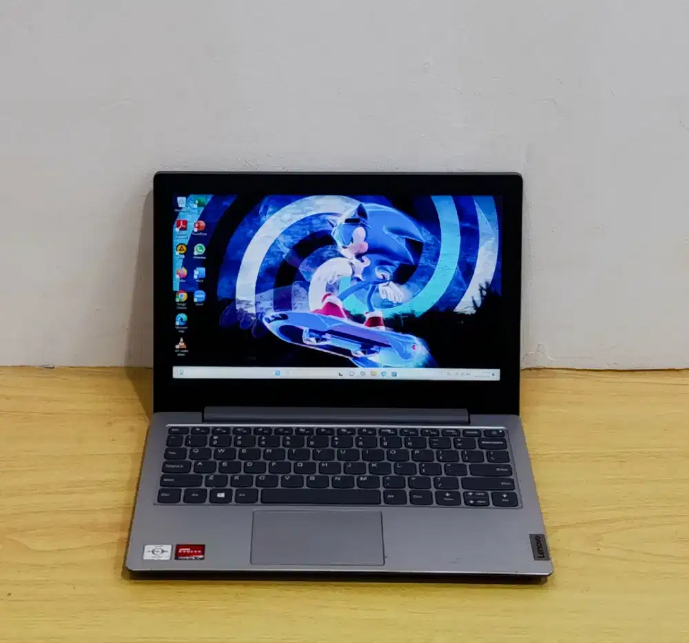Notebook Lenovo Ideapad Slim 1 AMD 3050e RAM 4GB SD 64GB + MMC 1TB