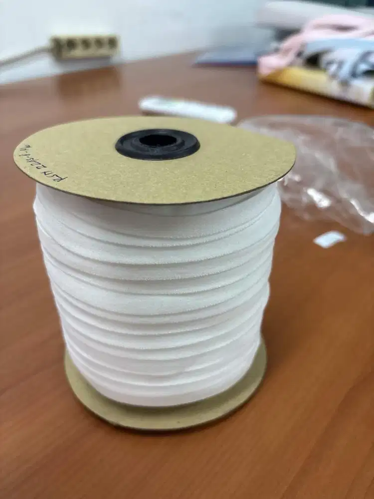 KARET ELASTIC RSN 2243 8MM PUTIH GADING @144