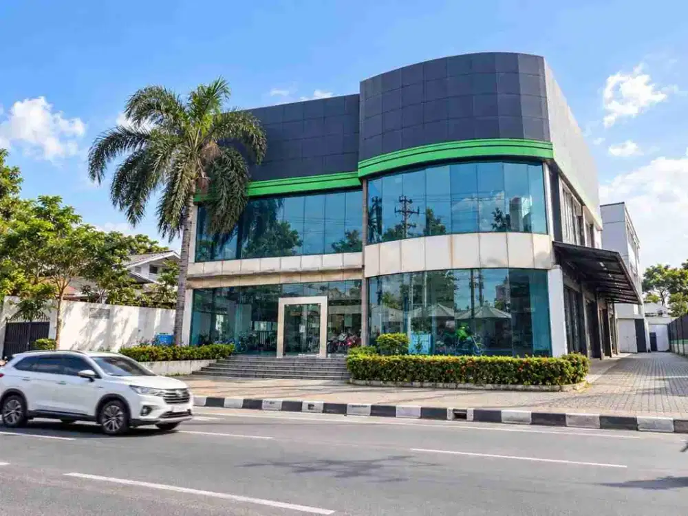 Dijual Cepat Ex Show Room motor di Cikupa Tangerang